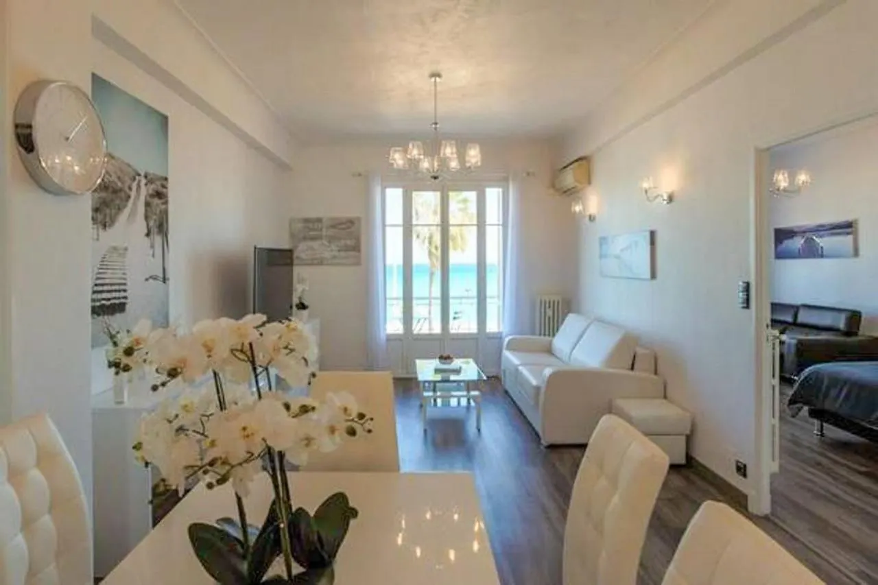 Apartment Sea Front Suite - Panoramic View With Terrace - 85 M Nice